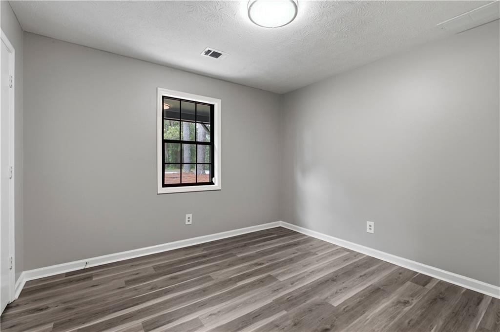 1526 Haynes Court Property Photo 21