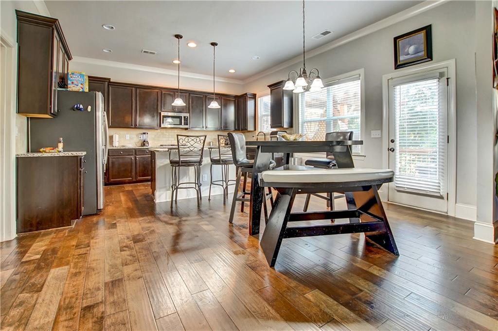 300 Onyx Drive Property Photo 11