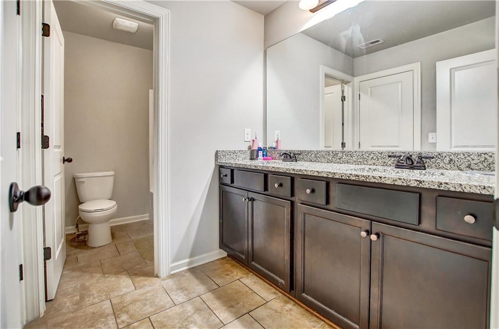 300 Onyx Drive Property Photo 23