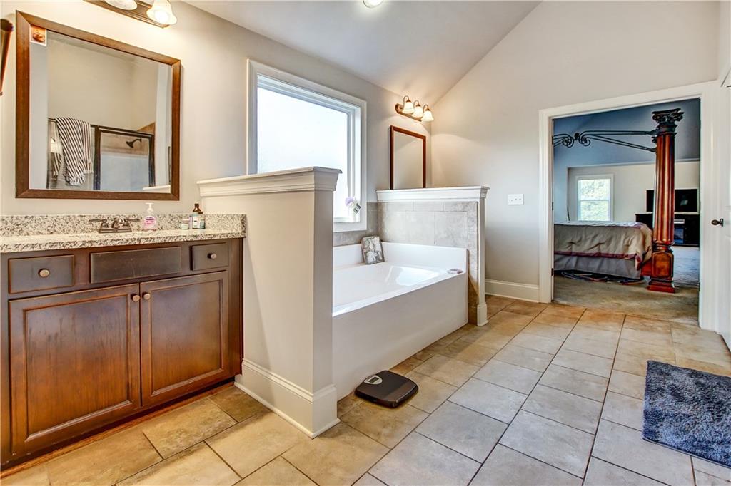 300 Onyx Drive Property Photo 29