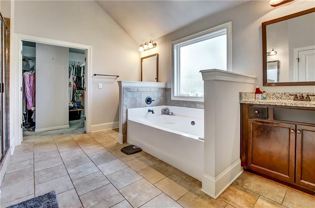 300 Onyx Drive Property Photo 30
