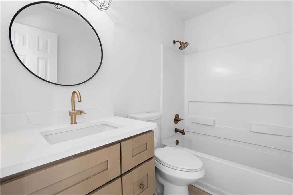 3255 Clifton Farm Drive Property Photo 10