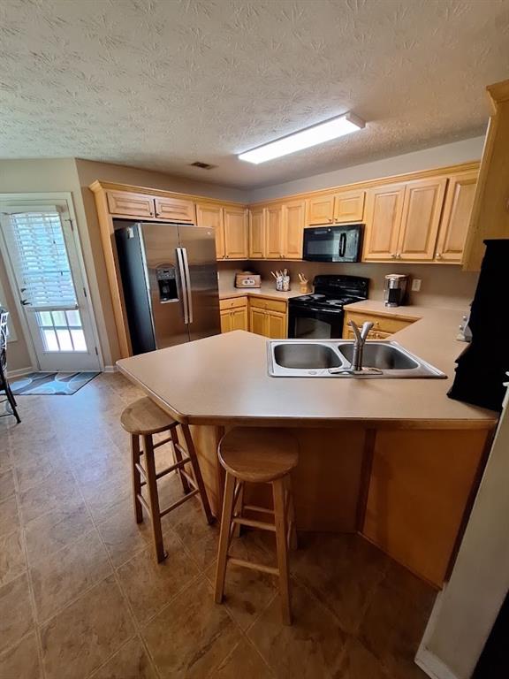 330 Lamar Lane Property Photo 6