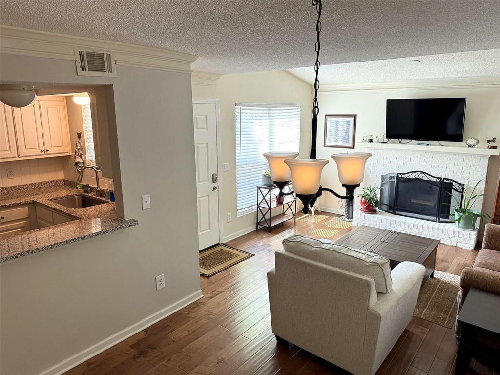 554 Picketts Bend Circle Property Photo 4