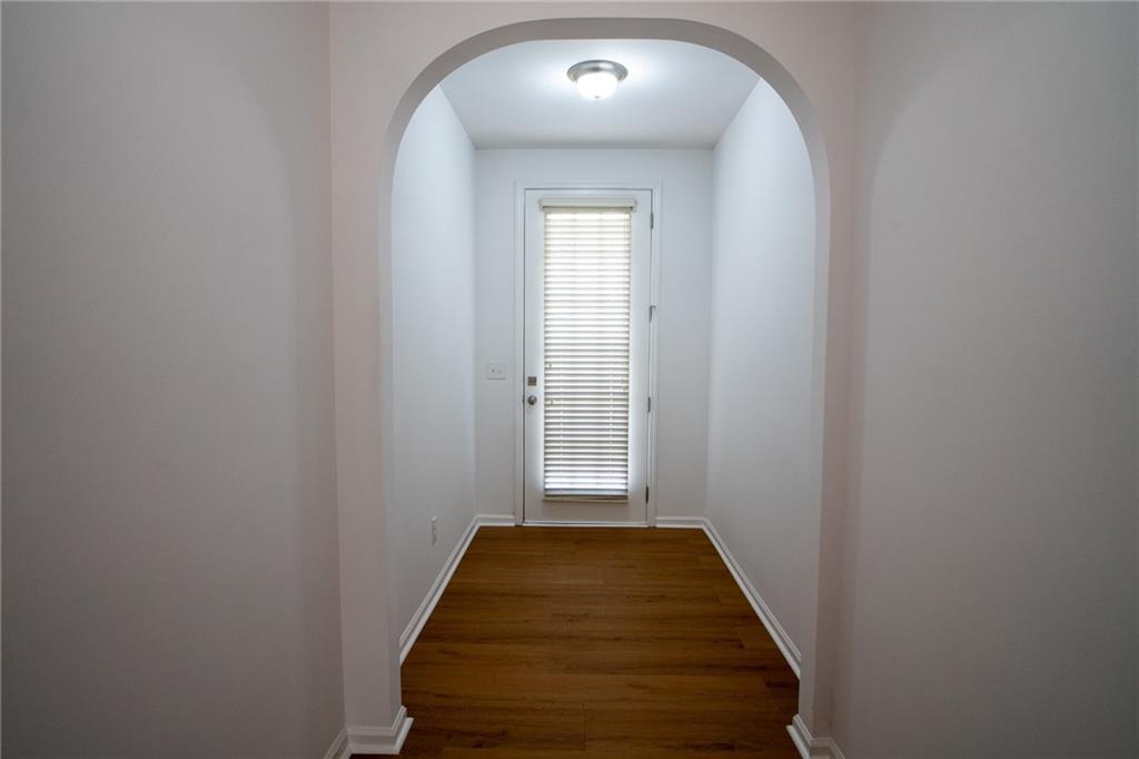 2306 Bellyard Drive Property Photo 3