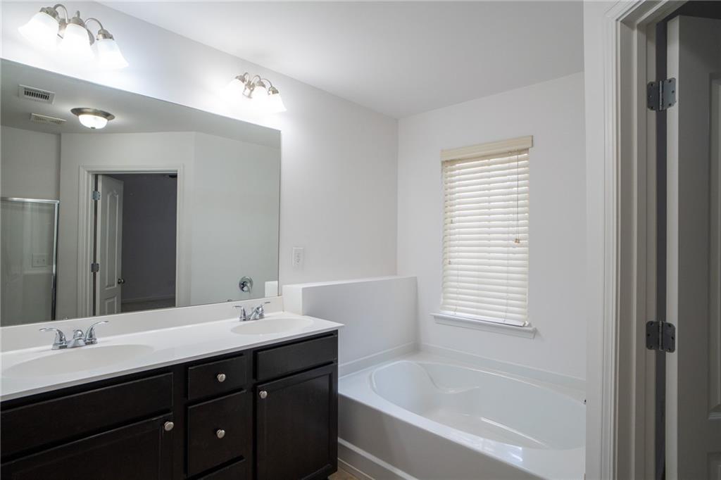 2306 Bellyard Drive Property Photo 16