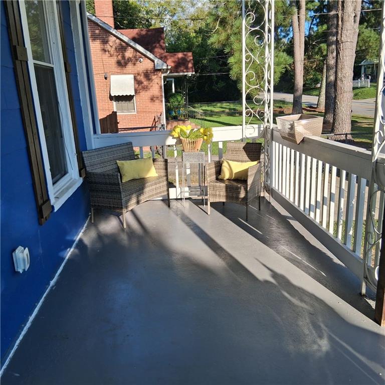 3435 Hillcrest Road Property Photo 2
