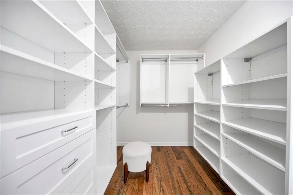 529 Morning Place Way Property Photo 10