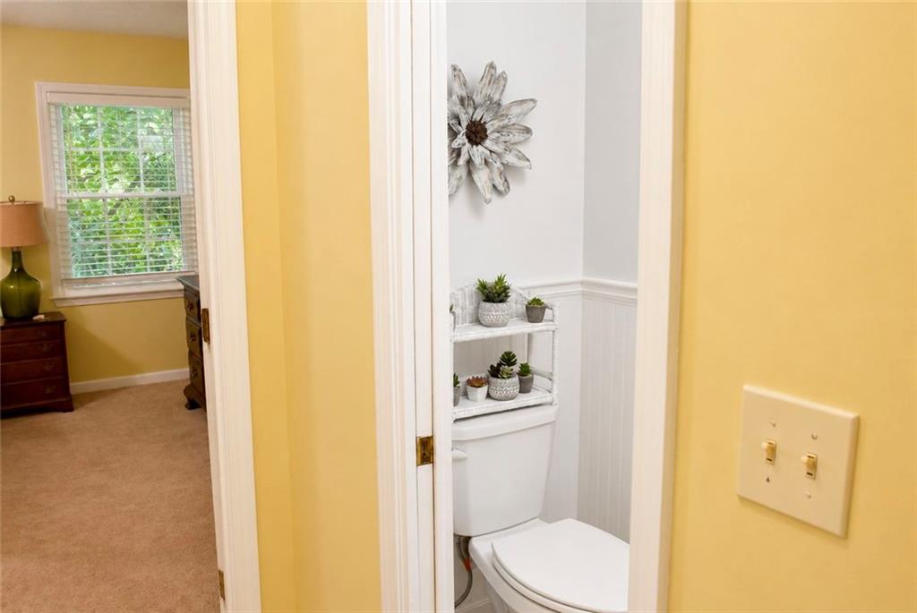 823 Ridge Avenue Property Photo 13