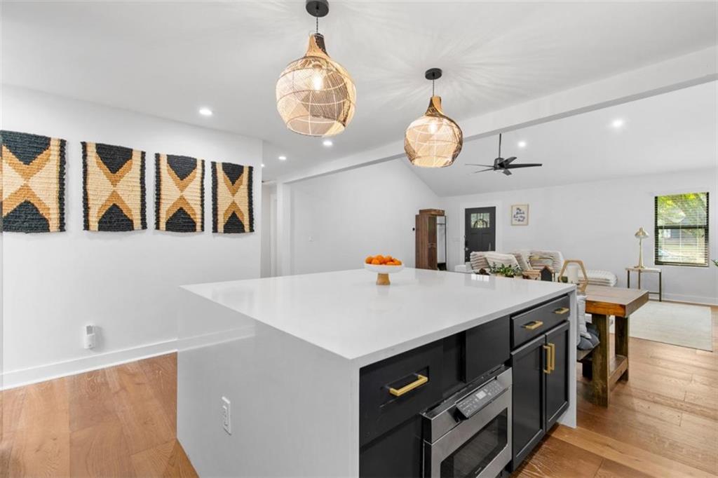 1905 Windemere Drive Property Photo 4