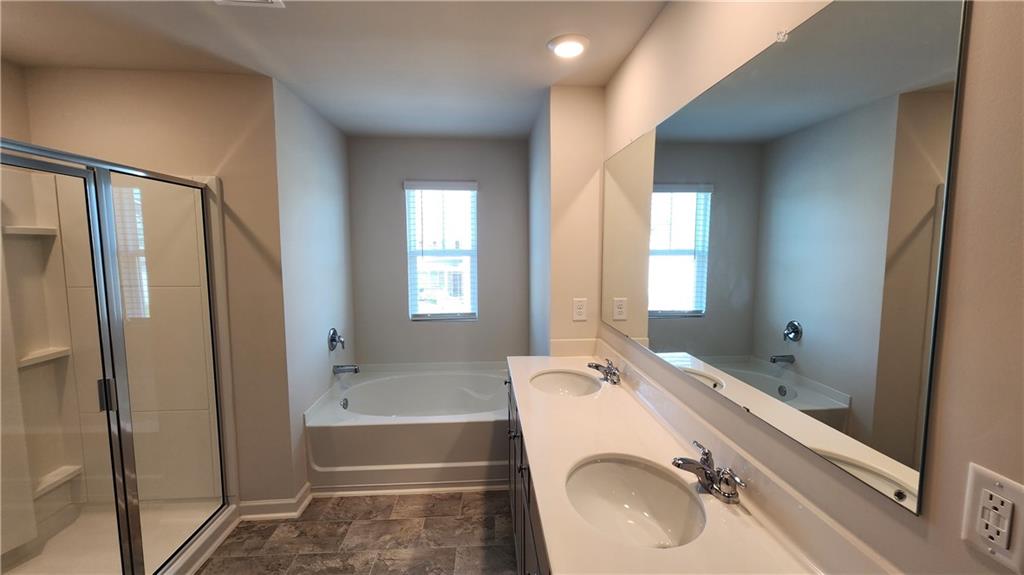 3134 Ellenton Drive Property Photo 9