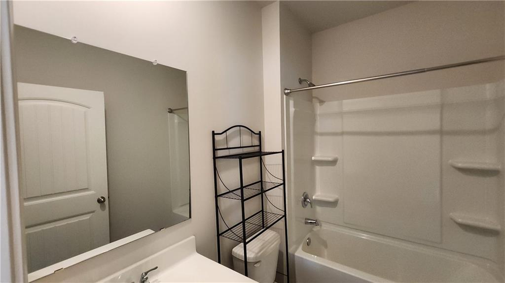 3134 Ellenton Drive Property Photo 11