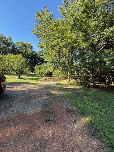 476 Berry Road Property Photo 2
