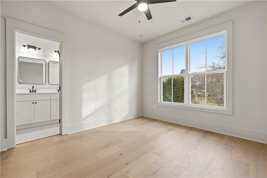 318 Vinings Walk Nw Property Photo 28