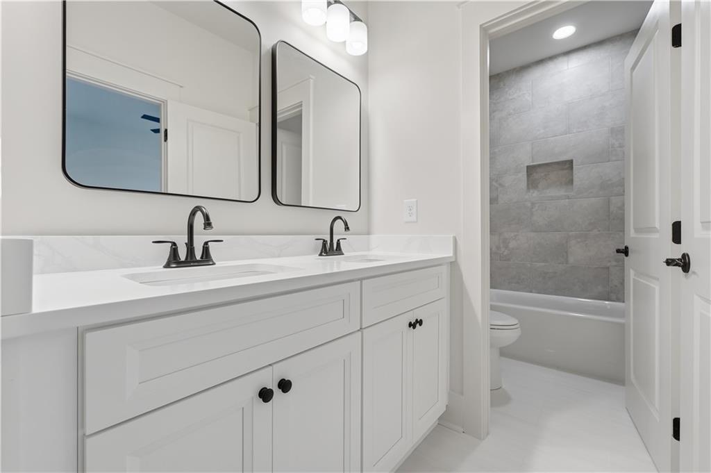 318 Vinings Walk Nw Property Photo 29