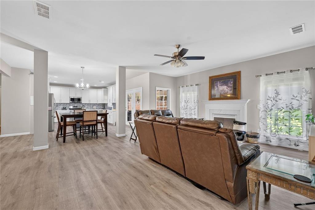 787 King Sword Court Se Property Photo 17