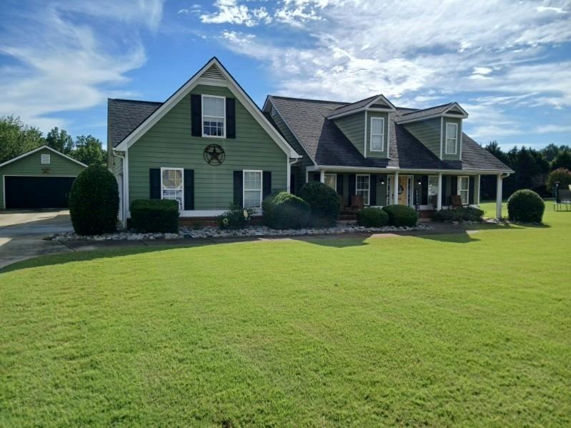 109 Presidential Lane Property Photo 3