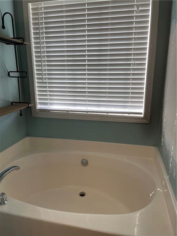 109 Presidential Lane Property Photo 66