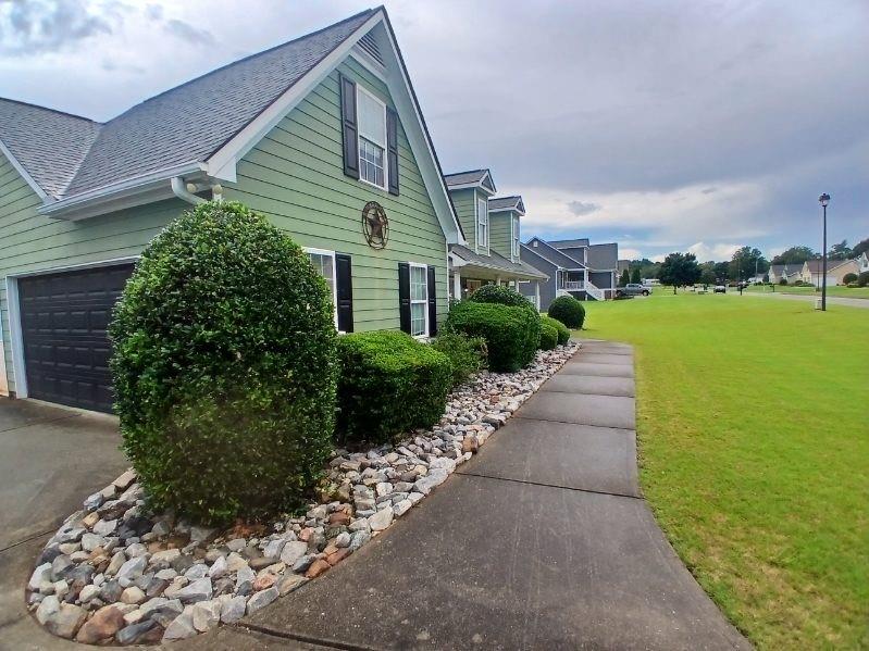 109 Presidential Lane Property Photo 76