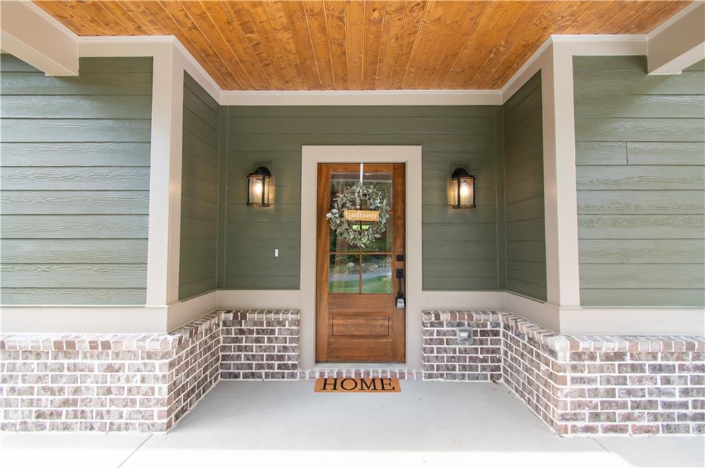386 Mulberry Circle Property Photo 2