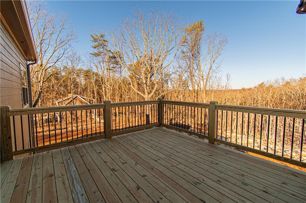 386 Mulberry Circle Property Photo 3