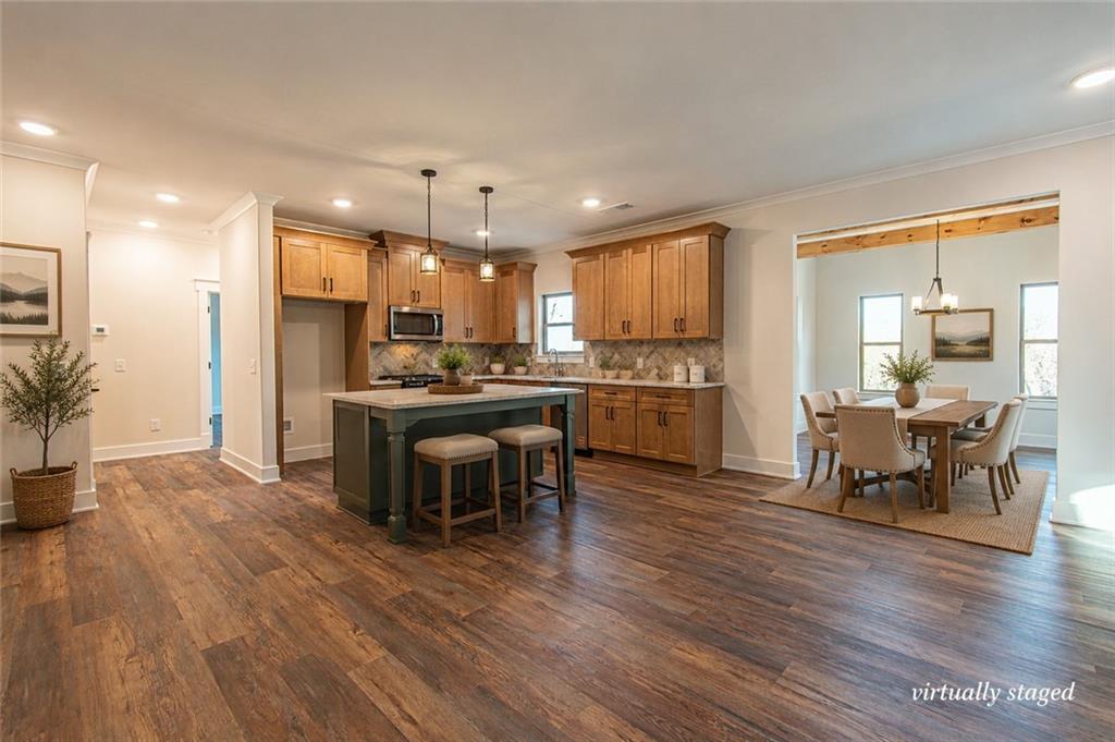 386 Mulberry Circle Property Photo 9