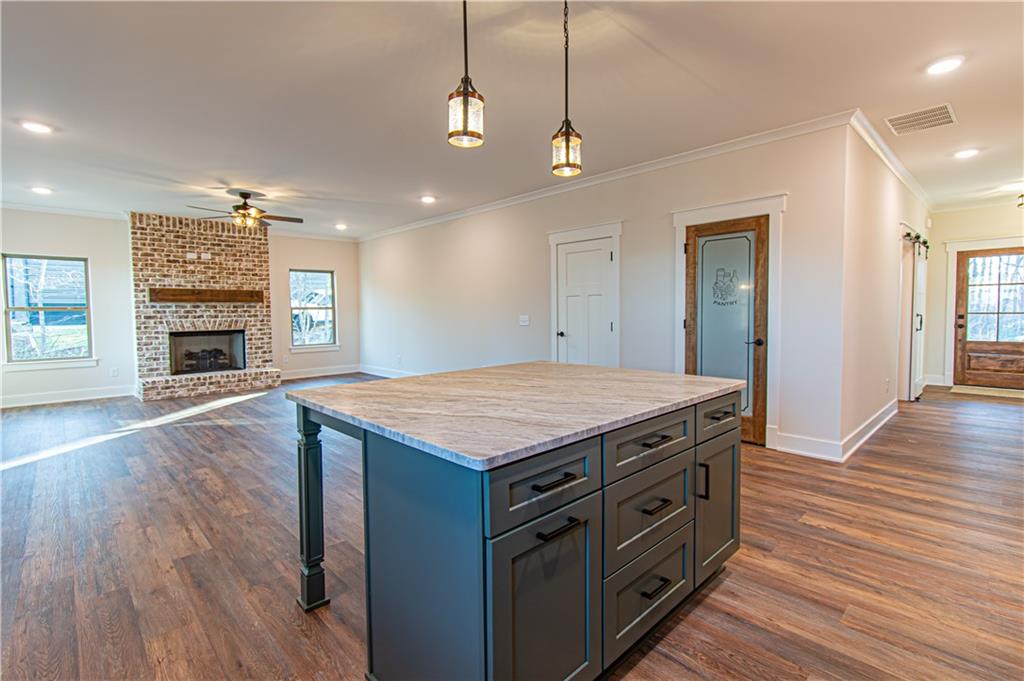 386 Mulberry Circle Property Photo 11