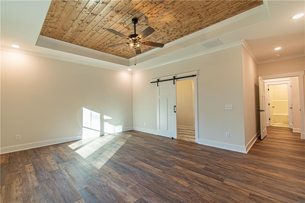 386 Mulberry Circle Property Photo 21