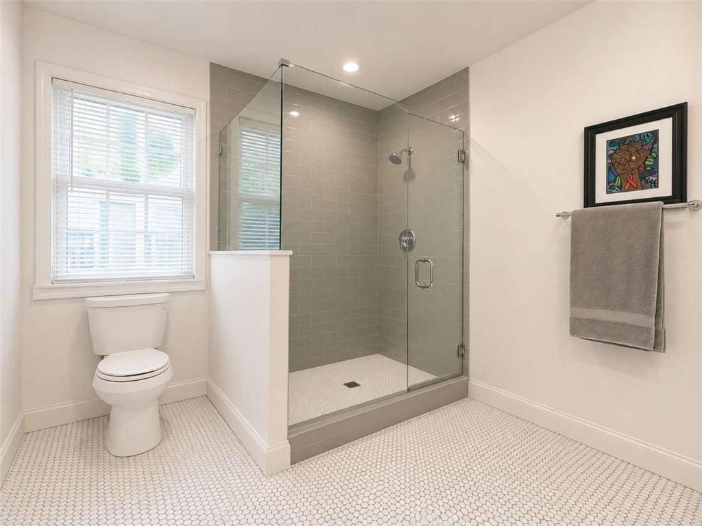 906 Westmont Road Sw Property Photo 19