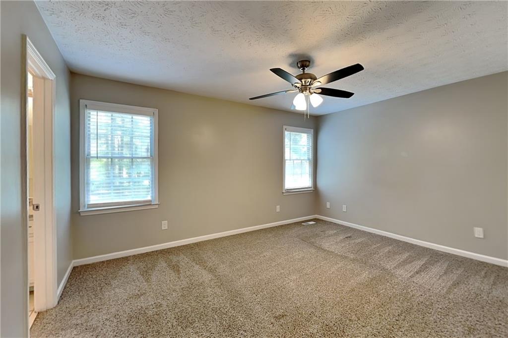 604 Dillon Drive Property Photo 7