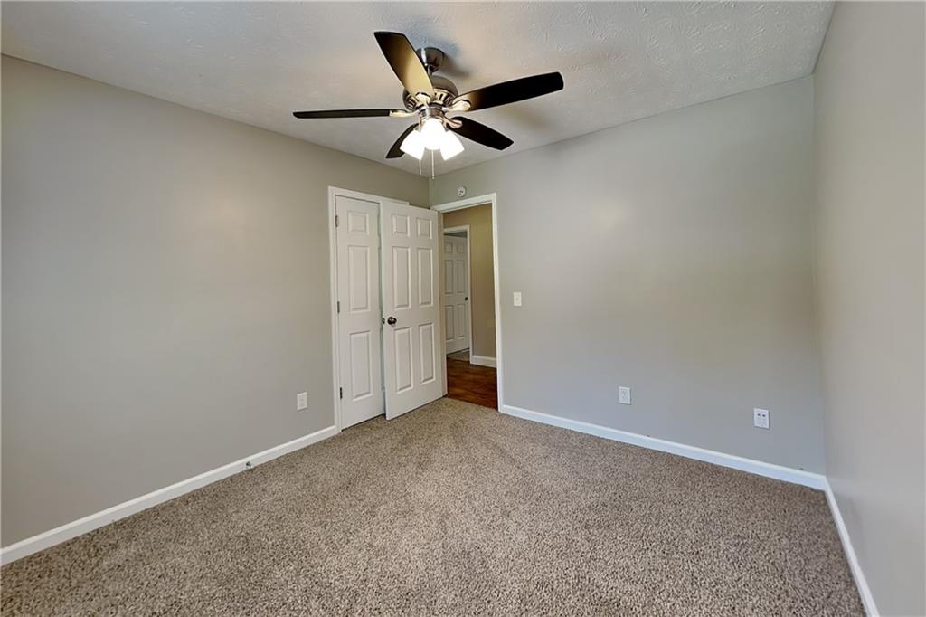 604 Dillon Drive Property Photo 12