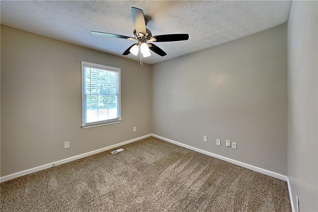 604 Dillon Drive Property Photo 15