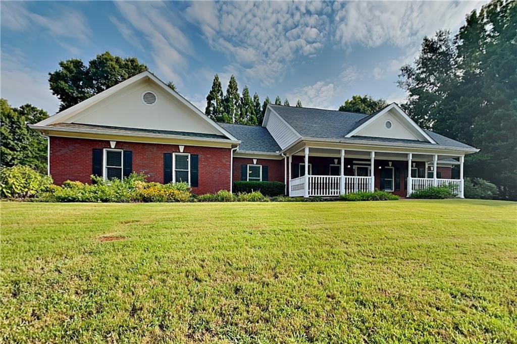 601 Peach Place Property Photo 1