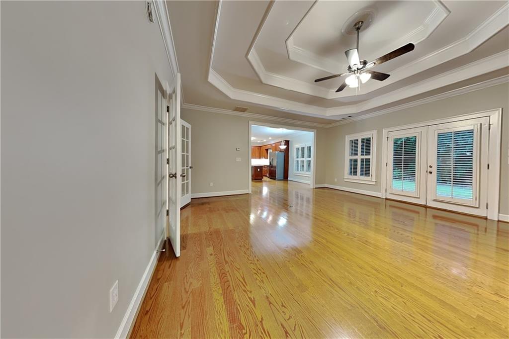 601 Peach Place Property Photo 2