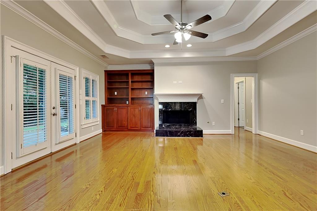 601 Peach Place Property Photo 3