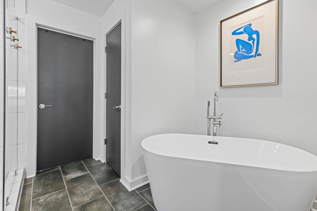 260 18th Street Nw Unit 10320 Property Photo 13