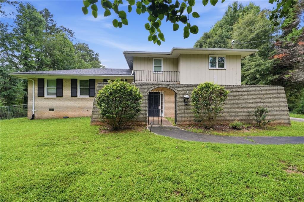 7037 Dalmatia Drive Property Photo 1