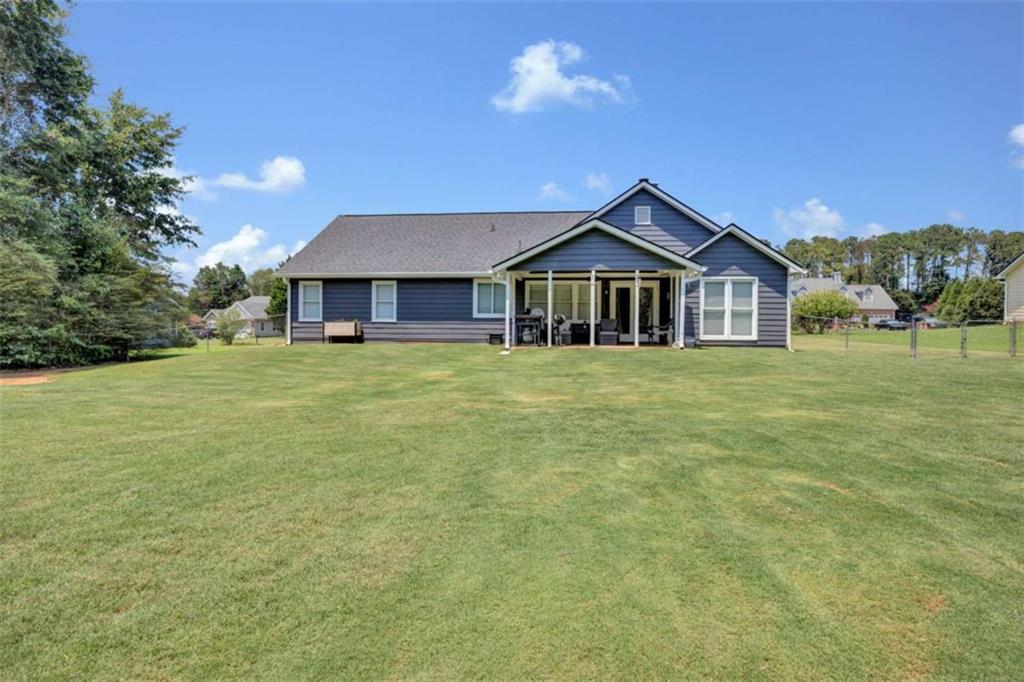 245 Trotters Walk Property Photo 5