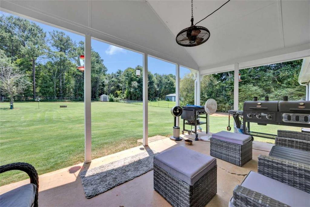 245 Trotters Walk Property Photo 6