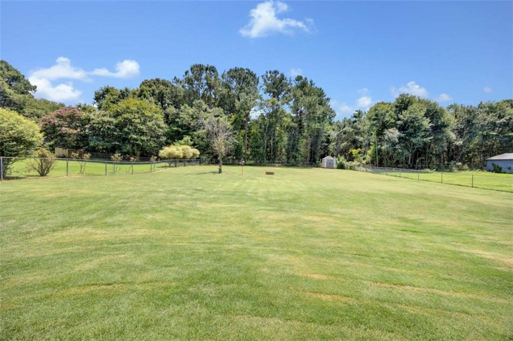 245 Trotters Walk Property Photo 7
