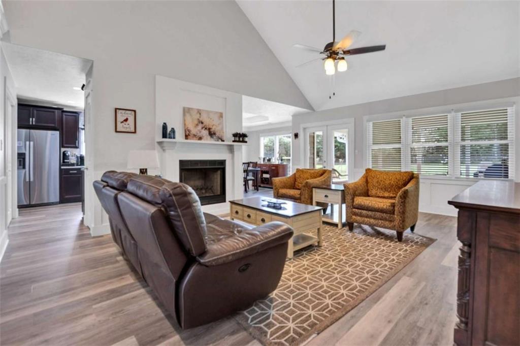 245 Trotters Walk Property Photo 9