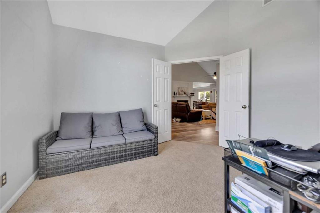 245 Trotters Walk Property Photo 30