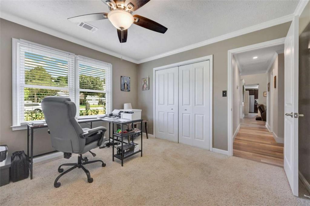 245 Trotters Walk Property Photo 32