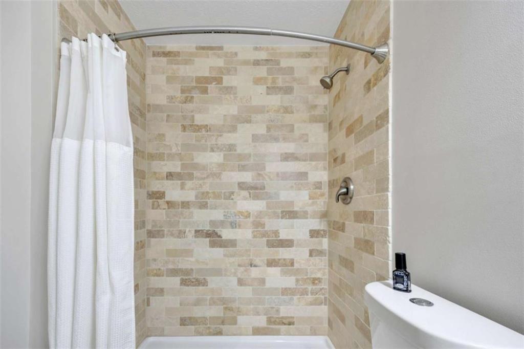 245 Trotters Walk Property Photo 34