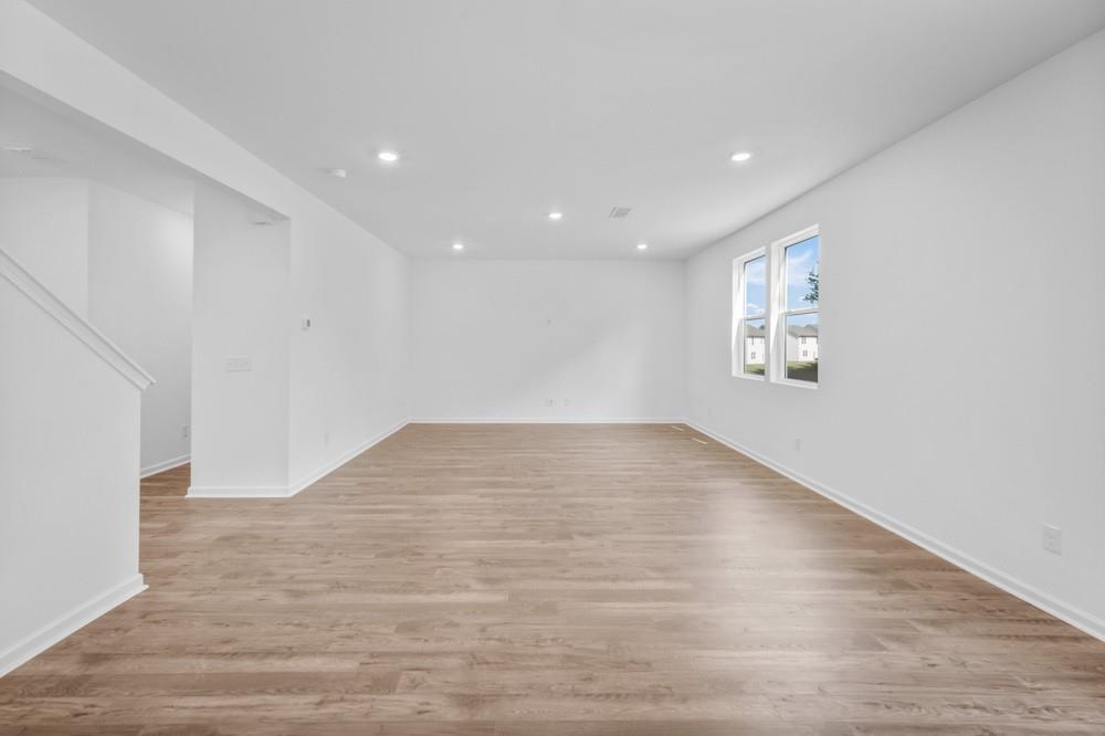 4039 Alderstone Drive Property Photo 3
