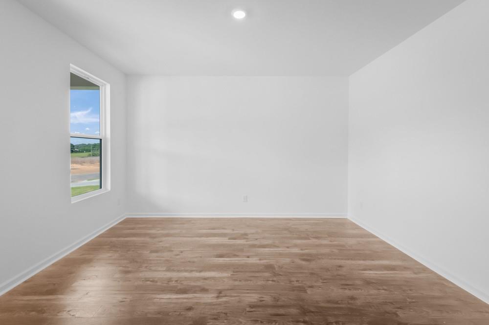 4039 Alderstone Drive Property Photo 11