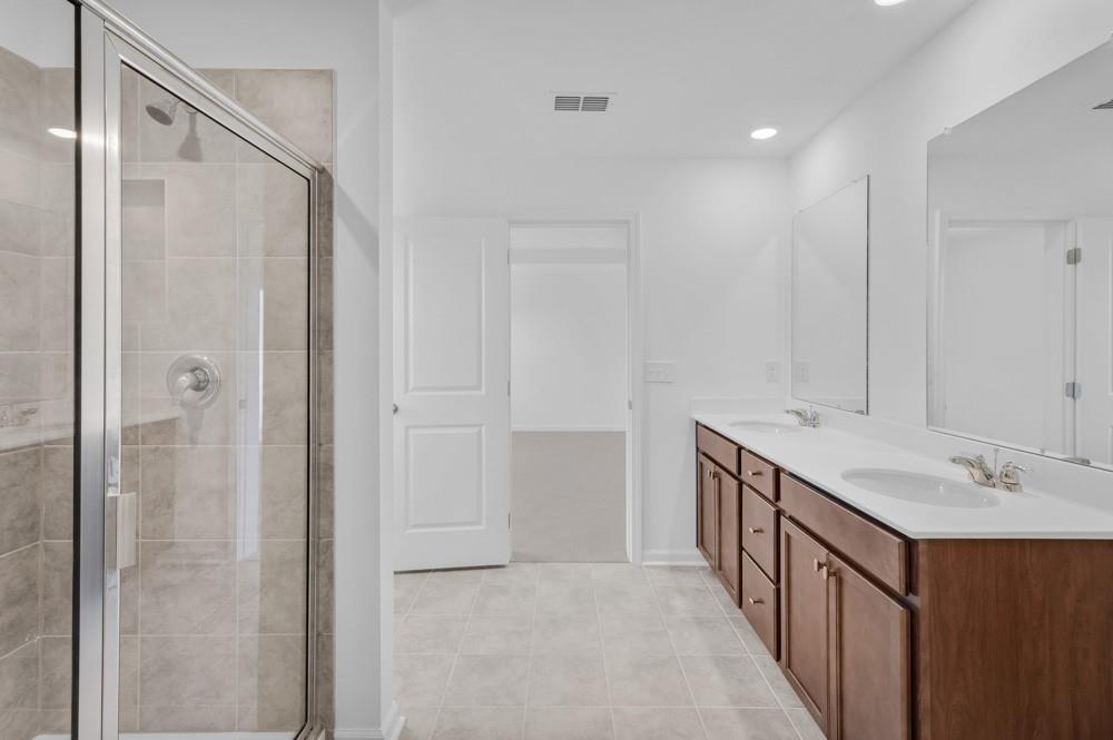 4039 Alderstone Drive Property Photo 16