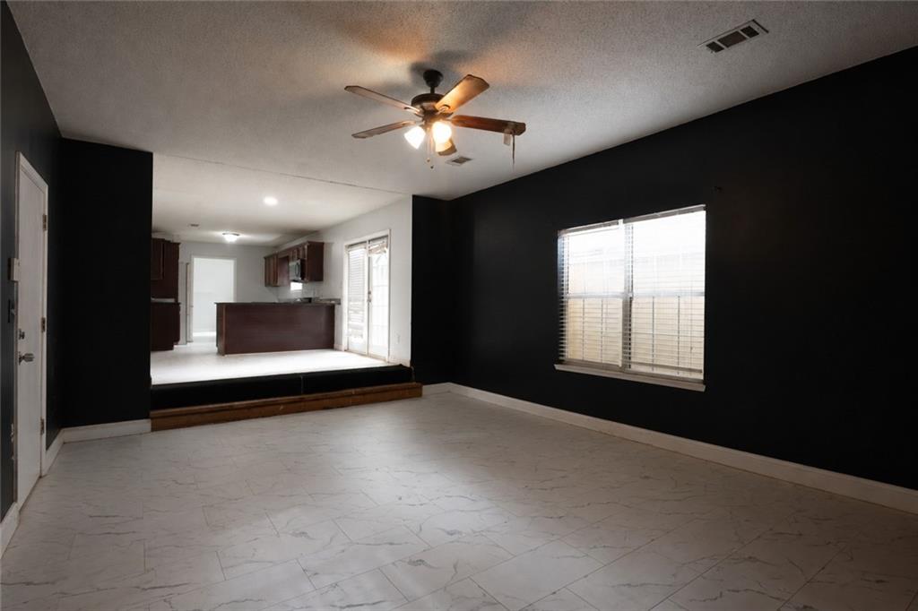 4127 Kingship Drive Property Photo 9