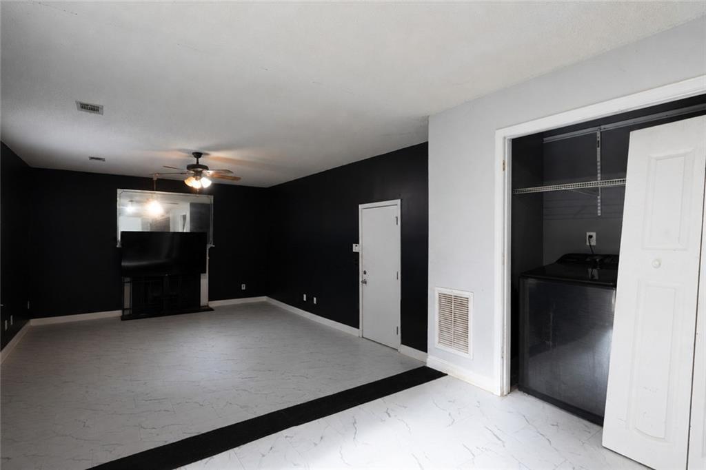 4127 Kingship Drive Property Photo 10