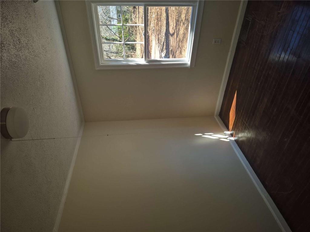 2190 Jernigan Drive Property Photo 8